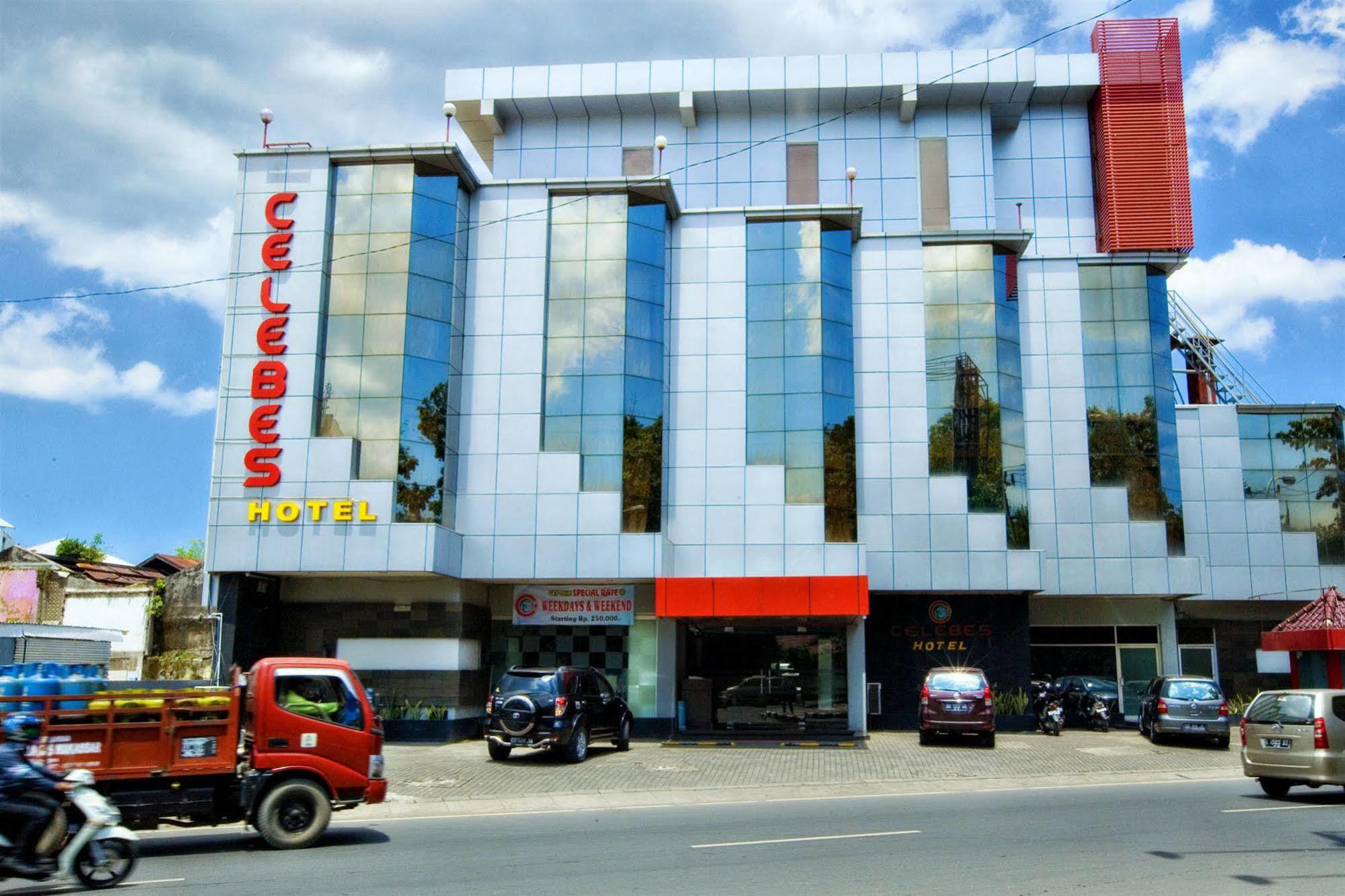 Hotel Celebes Makassar Exterior photo